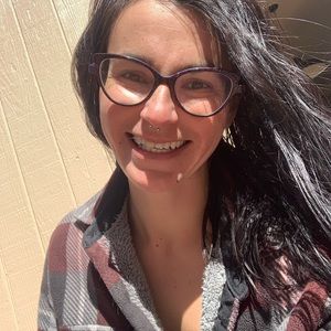 Meet your Posher, Allyson